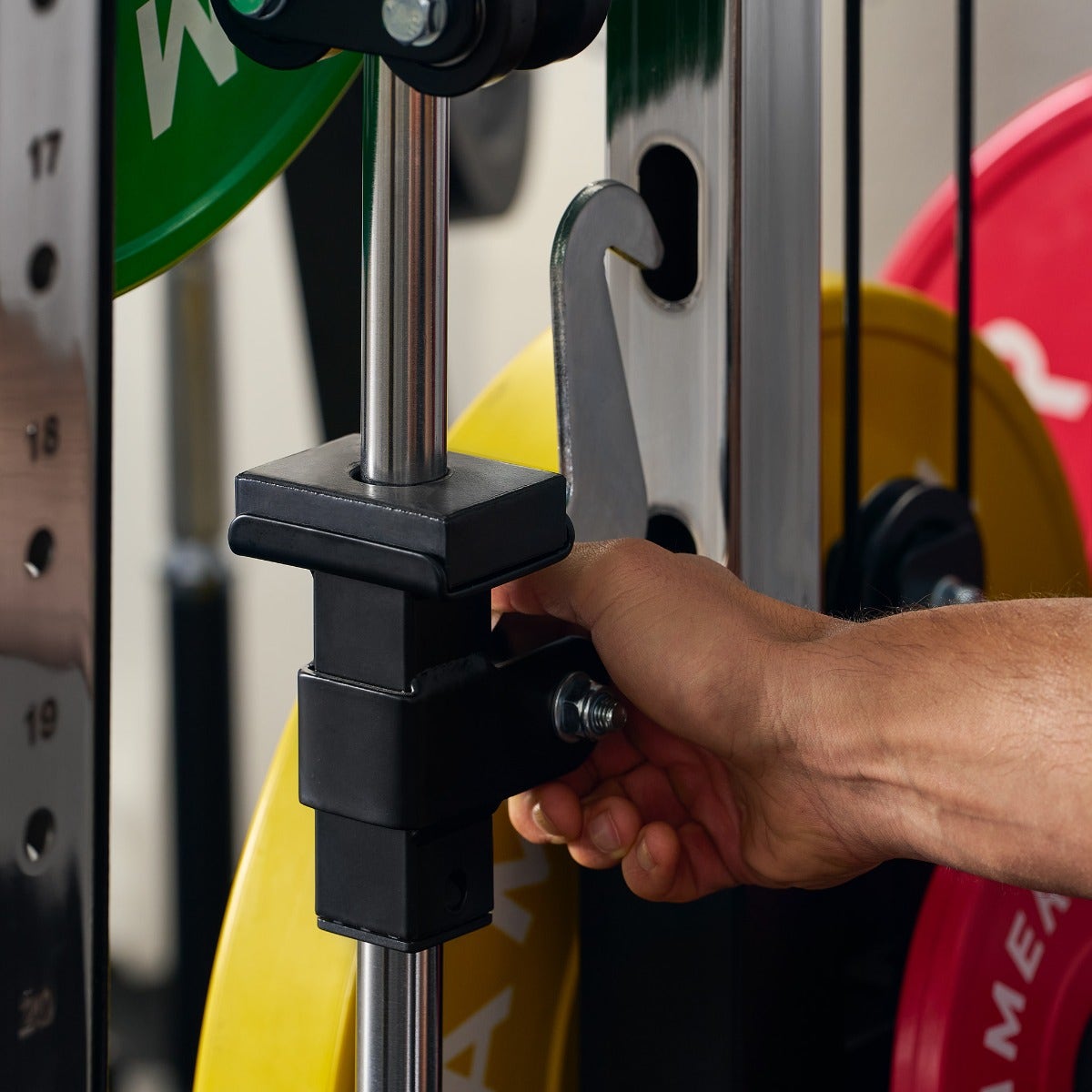 Autark Smith Machine Multi