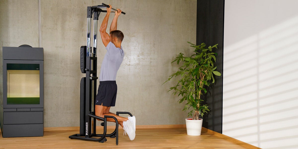 Bench Pullup&Dip Klimmzug Ende