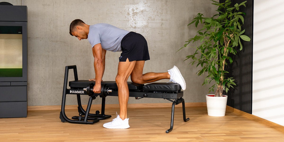 Bench Pullup&Dip Schrägbankübung 5